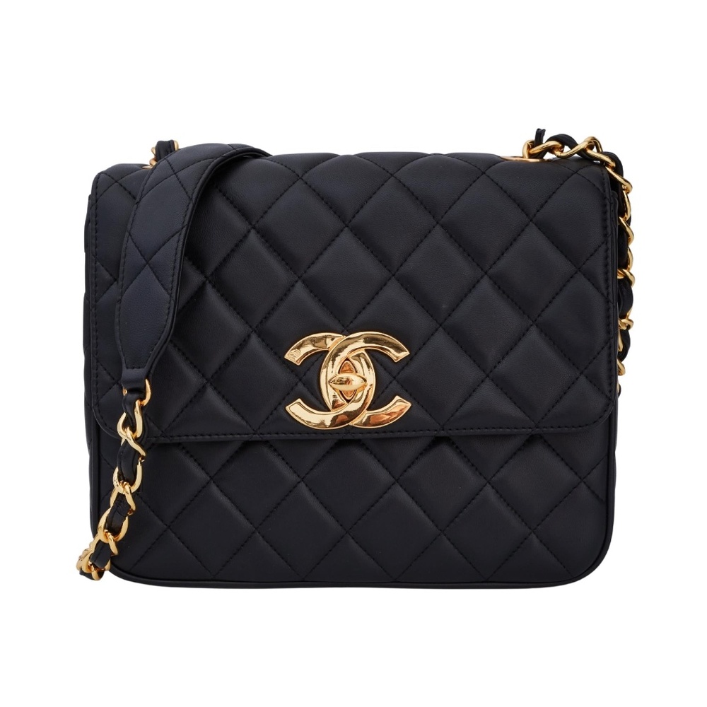 CHANEL BLACK LEATHER GOLD HARDWARE SQUARE FLAP BAG VINTAGE